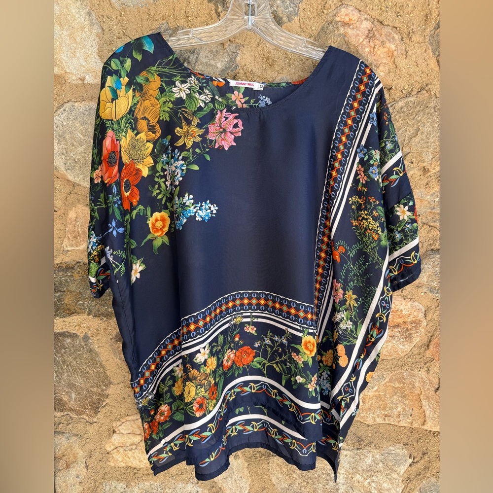 Johnny Was Silk Floral Boho Blouse XS Navy Multicolor Short Sleeve Top